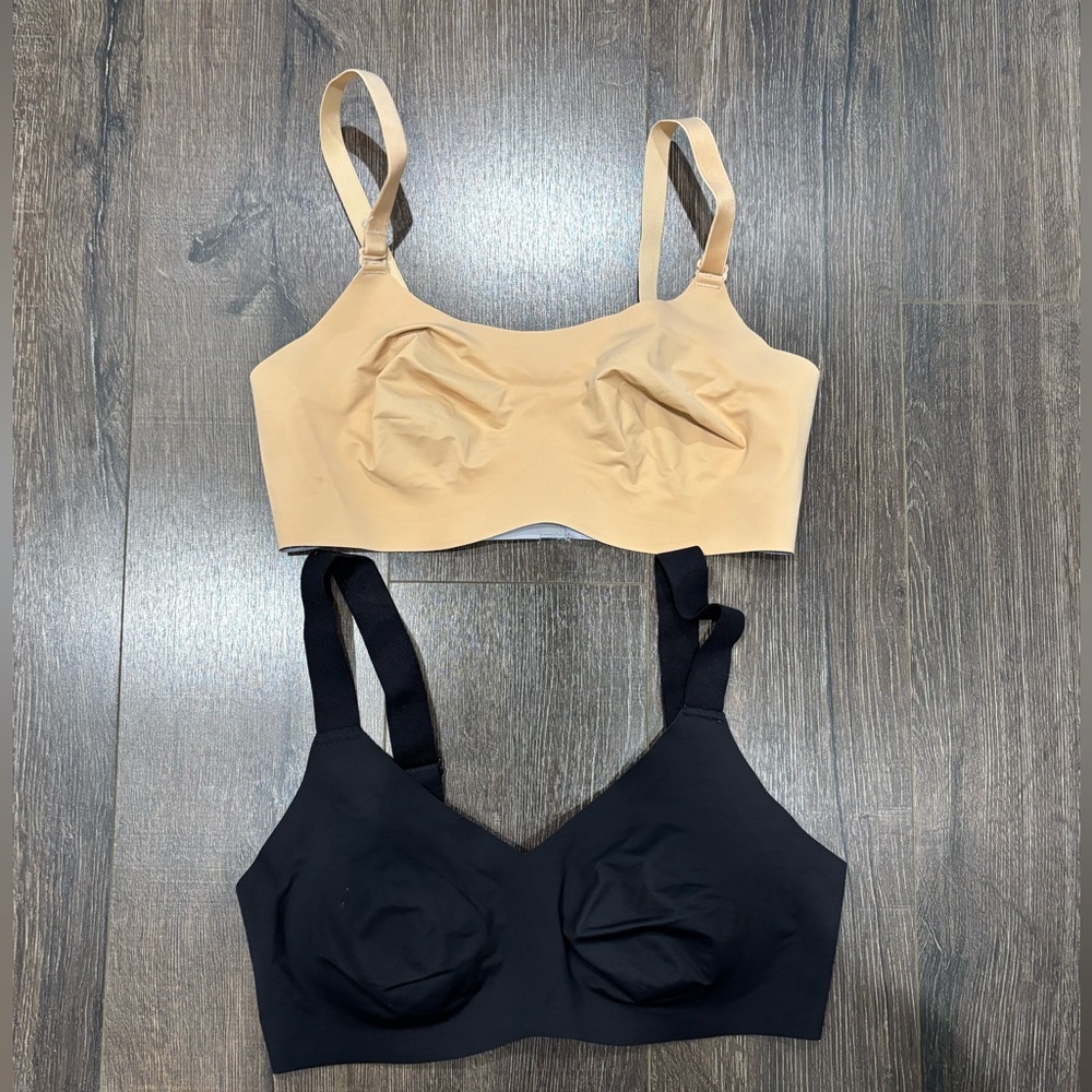 Seamless Tan and Black Women's Bras
